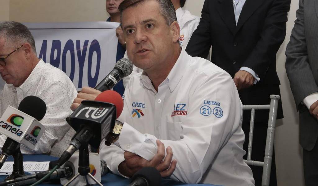 Andrés Páez reta a Correa y Glas a someterse a detector de mentiras