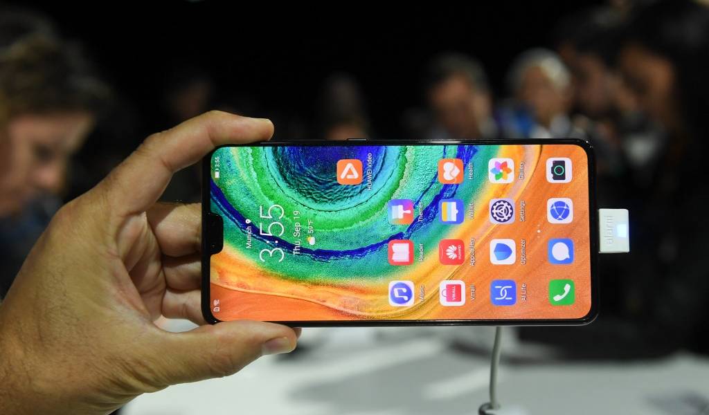 Huawei lanza su primer smartphone sin aplicaciones Google