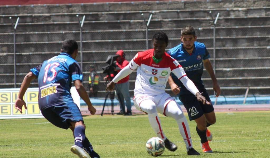 Olmedo y Liga de Loja empatan 0-0 en Riobamba
