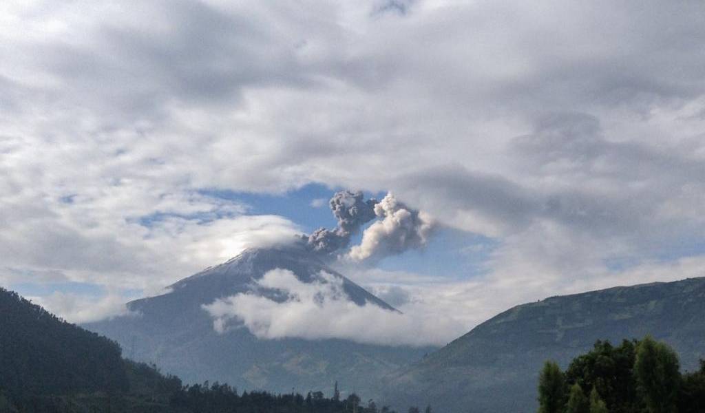 Se reactiva actividad del Tungurahua con caída de ceniza