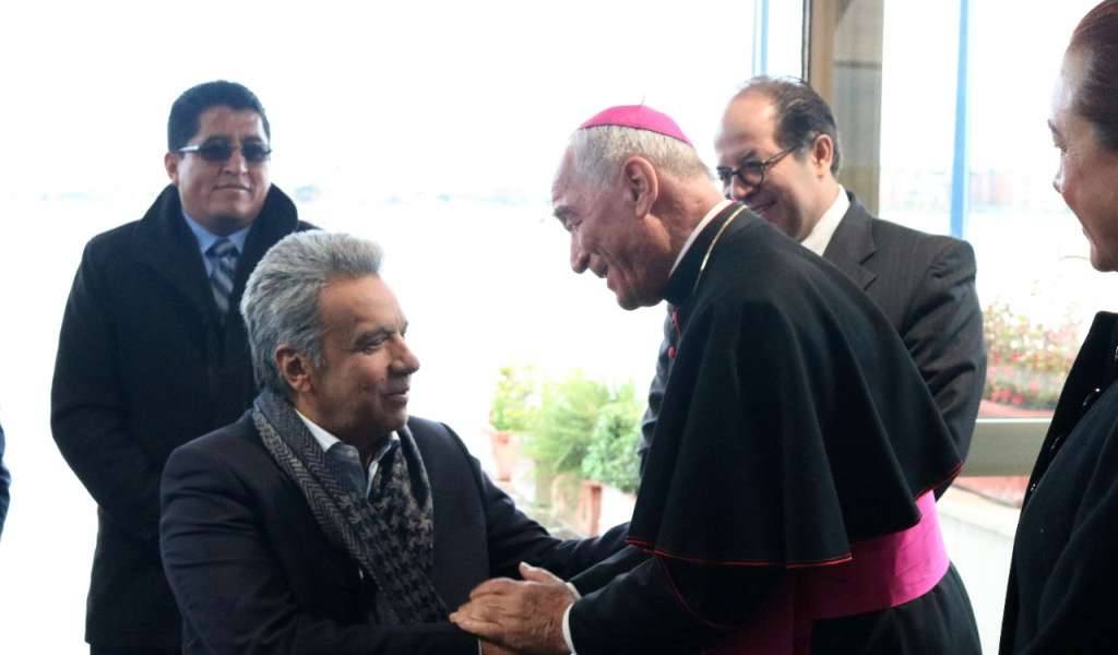 Presidente Lenín Moreno arriba a Europa para reunirse con el papa Francisco