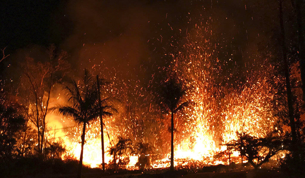 Hawái: volcán destruye decenas de casas y amenaza muchas más