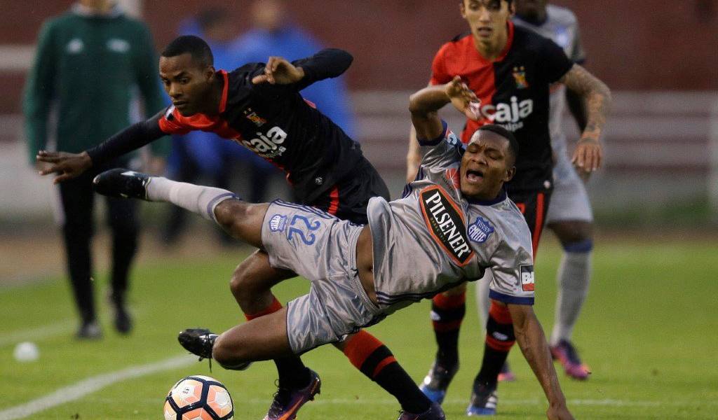 Emelec debuta con derrota en la Conmebol Libertadores