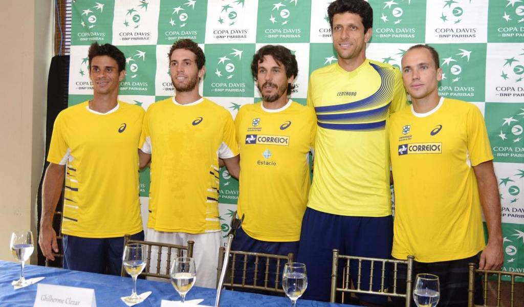 Ecuador y Brasil se alistan para serie Copa Davis