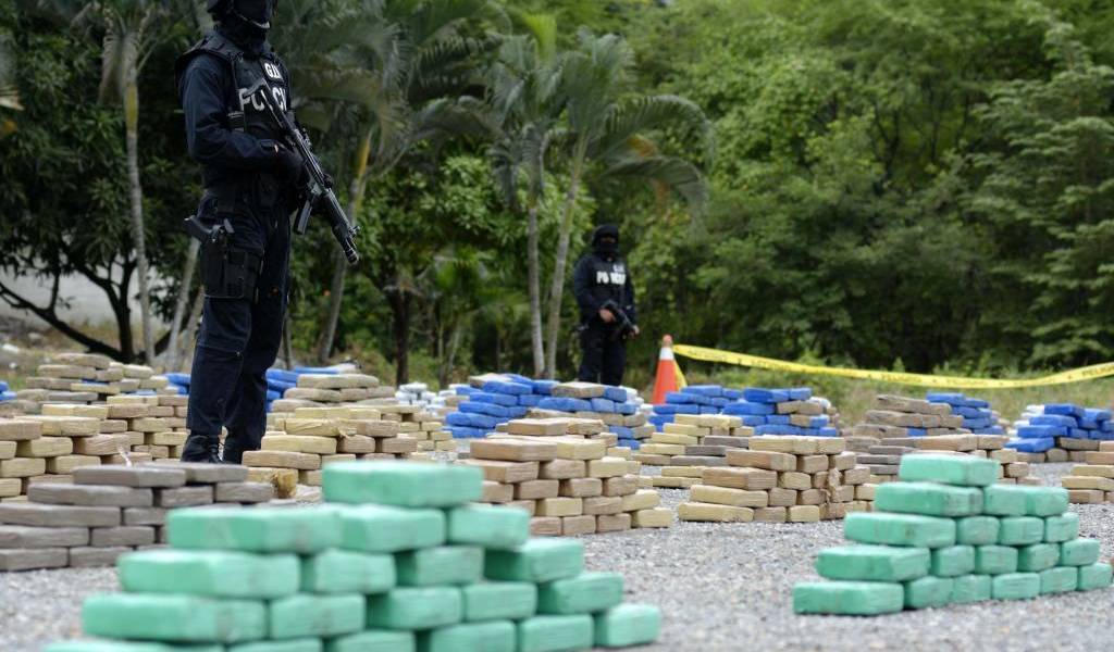 Once detenidos y 1,6 toneladas de droga incautadas en Esmeraldas
