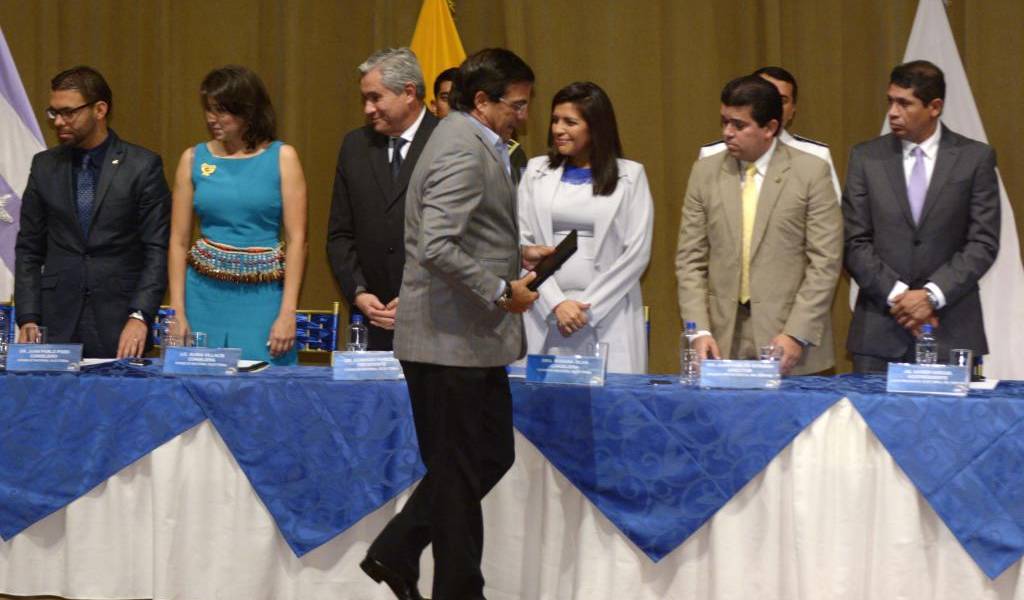 El CNE entregó credenciales en Guayas sin la presencia de Jaime Nebot