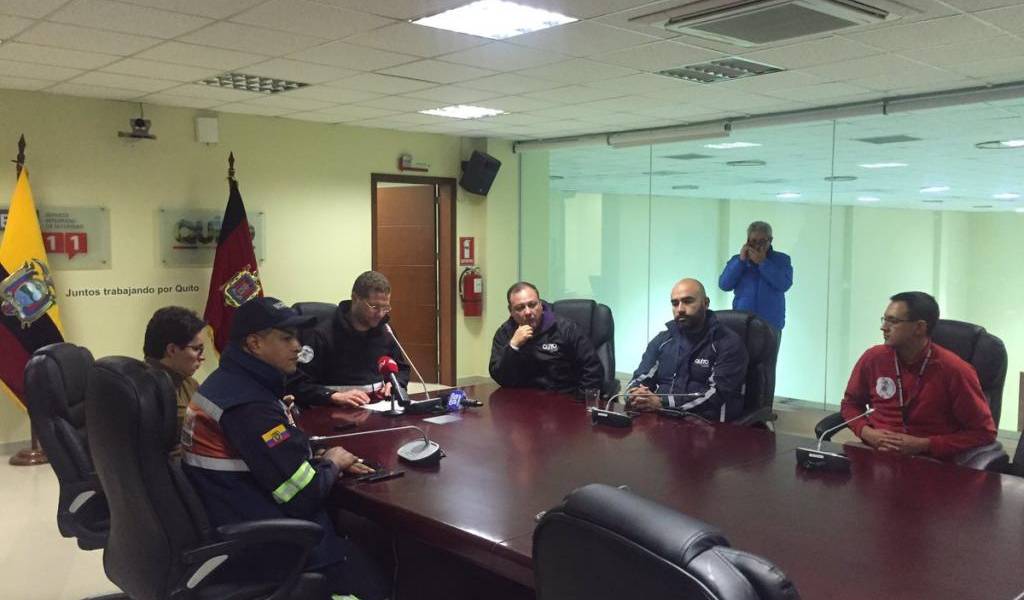Mauricio Rodas anuncia que hay dos heridos leves por el sismo en Quito