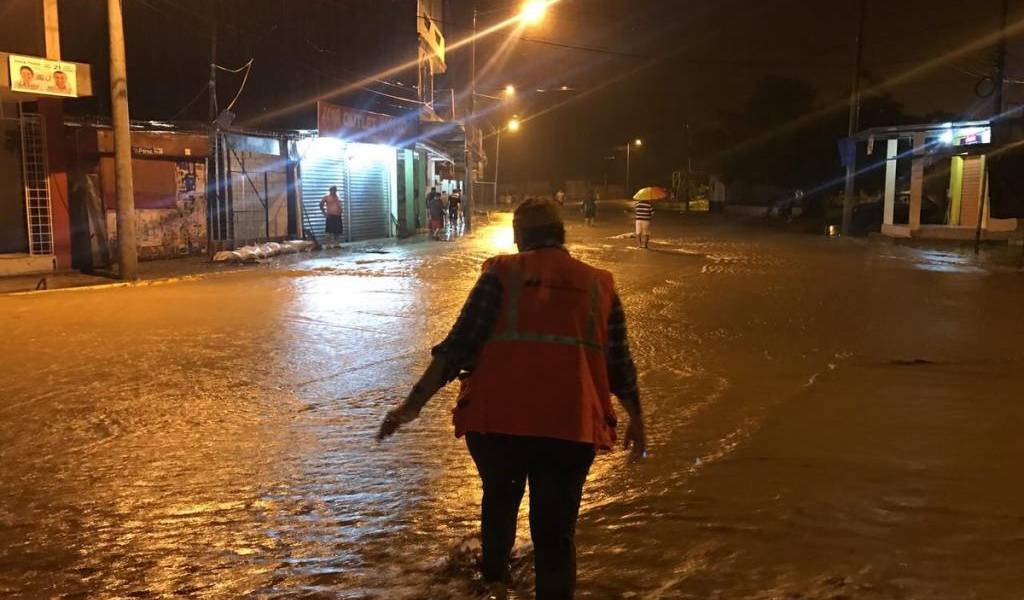 Recintos Las Chacras y el Tomatal solicitan ayuda tras inundaciones