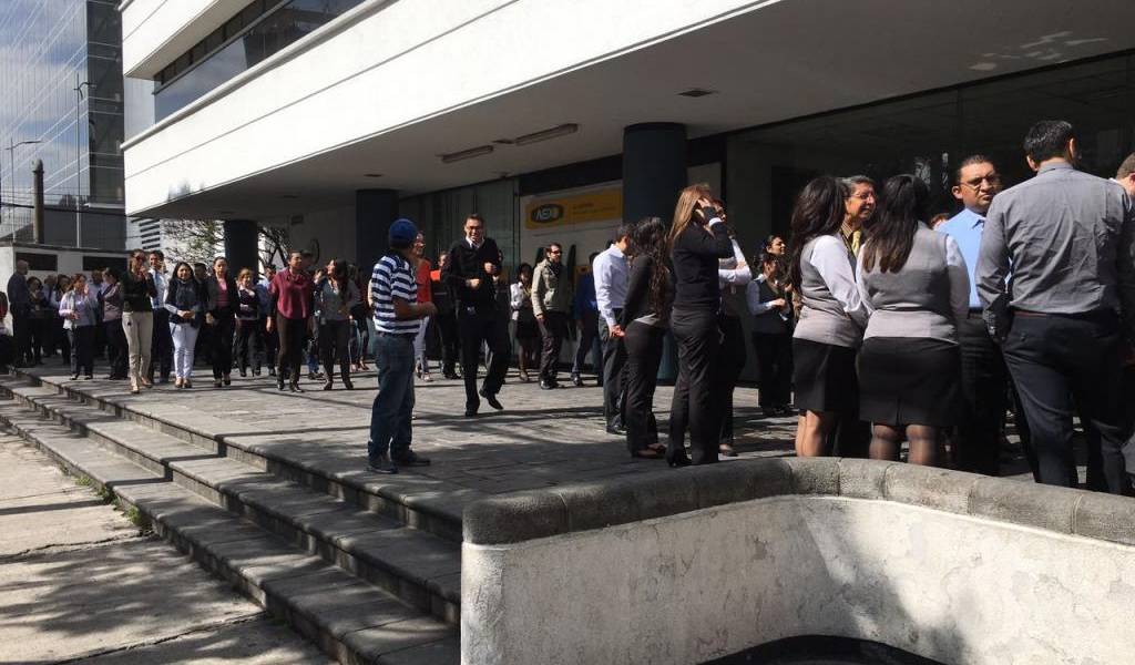Sismos en Atacames provocan evacuaciones y llamadas de alerta en Quito