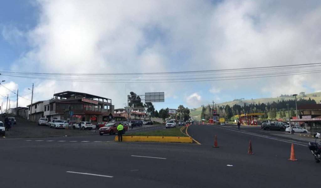 Vía Quito – Guayllabamba – Tabacundo – Cajas es unidireccional por Carnaval