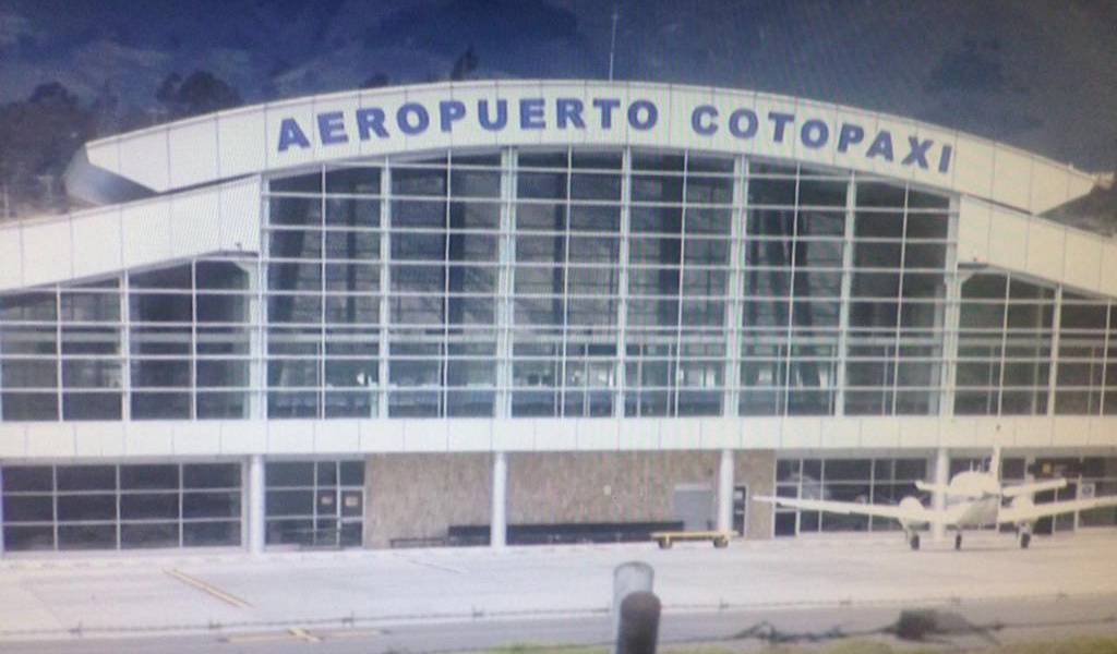 Autoridades de Cotopaxi, preocupadas tras la salida de la última empresa del aeropuerto de Latacunga