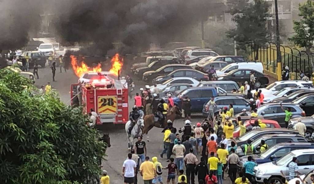 Reportaron incendio vehicular en estadio Monumental