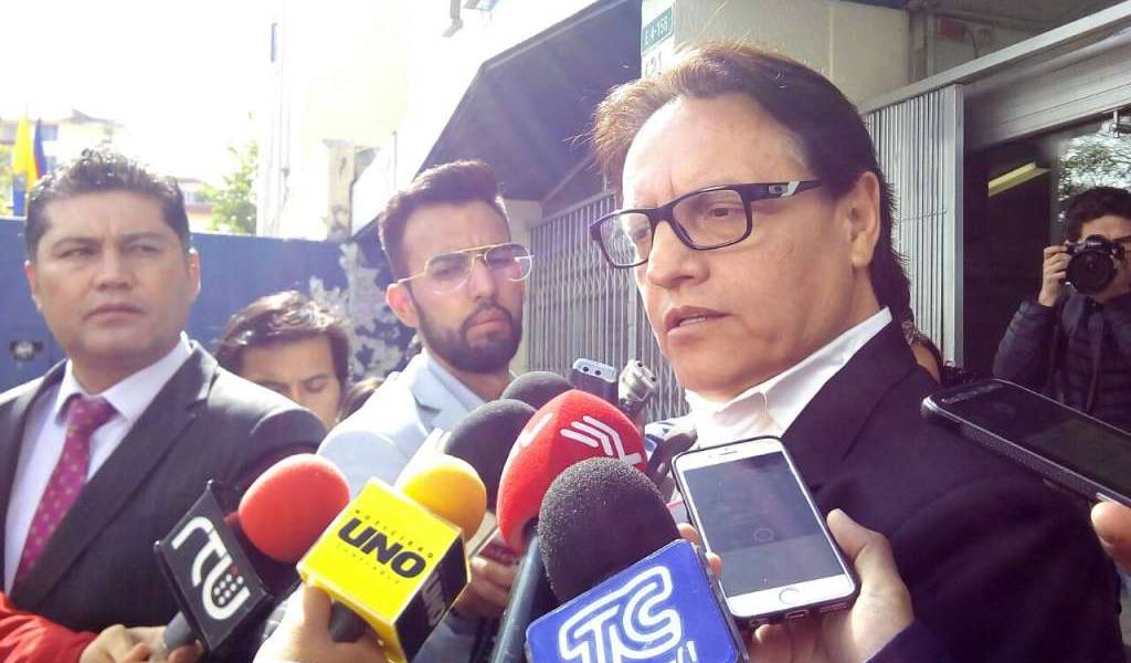 Fernando Villavicencio rindió testimonio por indagación al fiscal Carlos Baca