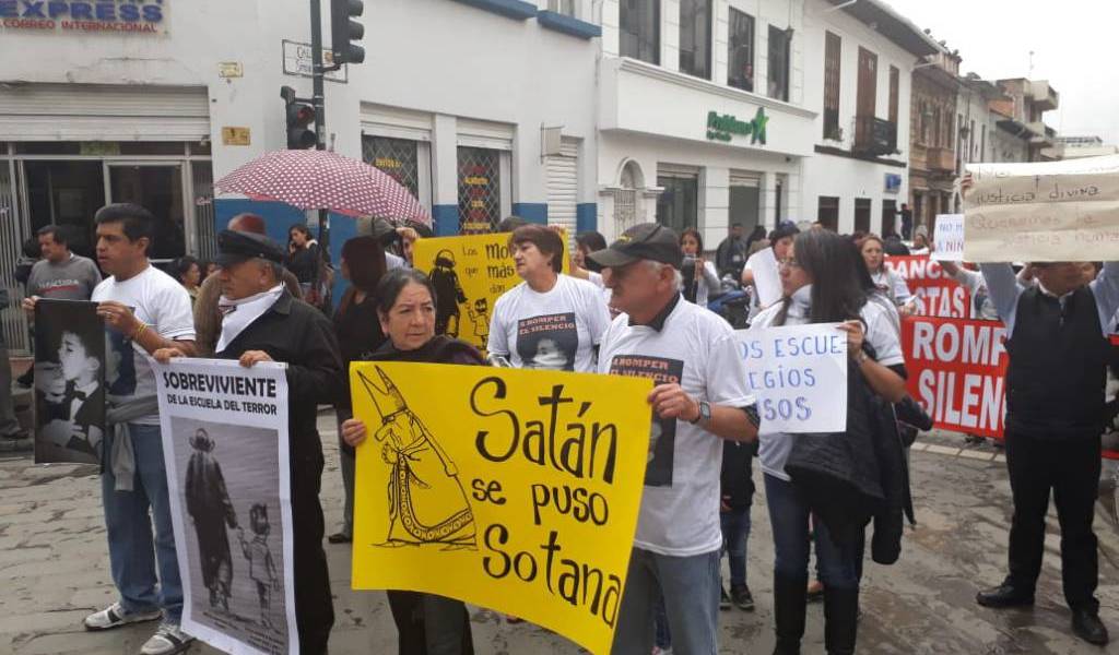 Cuenca: multitudinaria marcha contra abuso sexual a menores