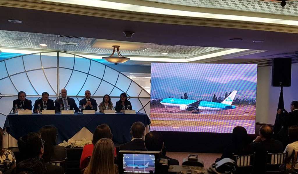Anuncian plan de expansión del aeropuerto de Quito