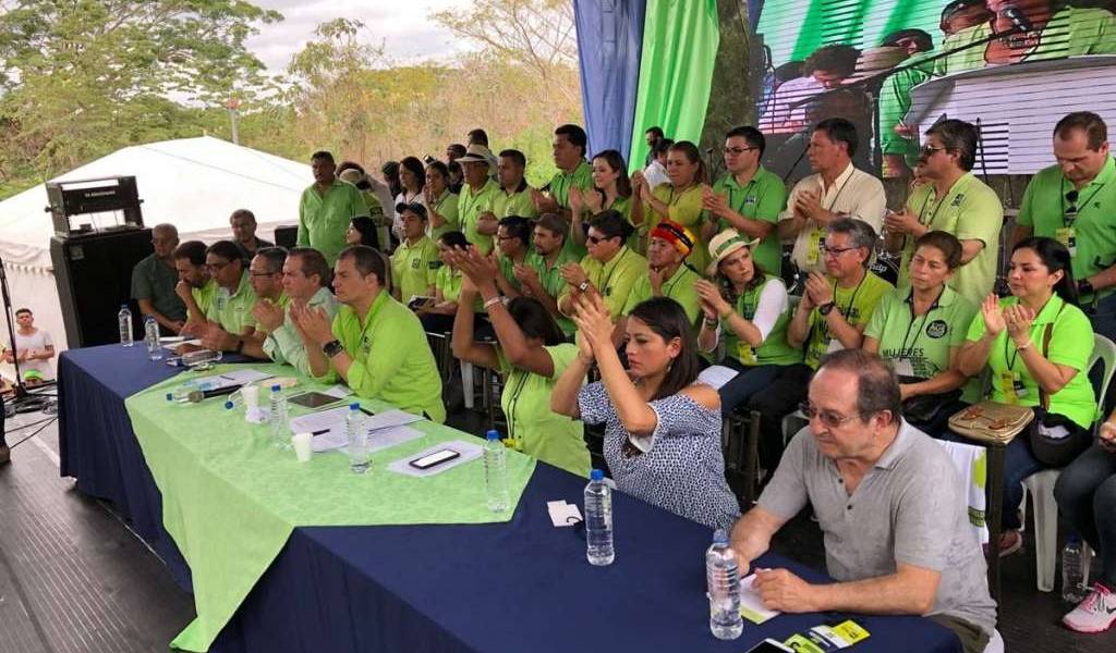 Convención AP abre expediente para tramitar salida de Moreno del partido
