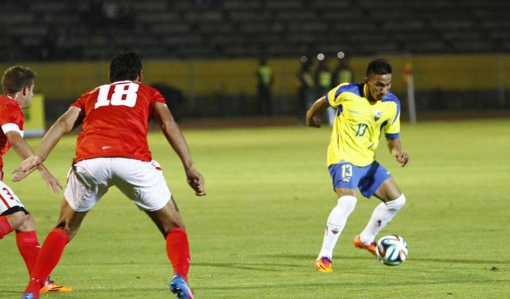 Selección de Ecuador derrotó 2-1 al combinado de extranjeros