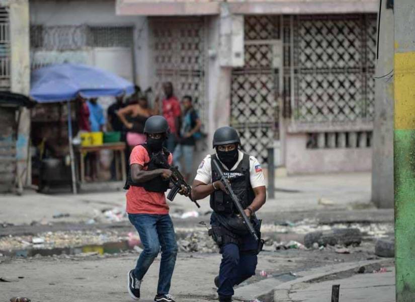 Hombres armados en Haití.