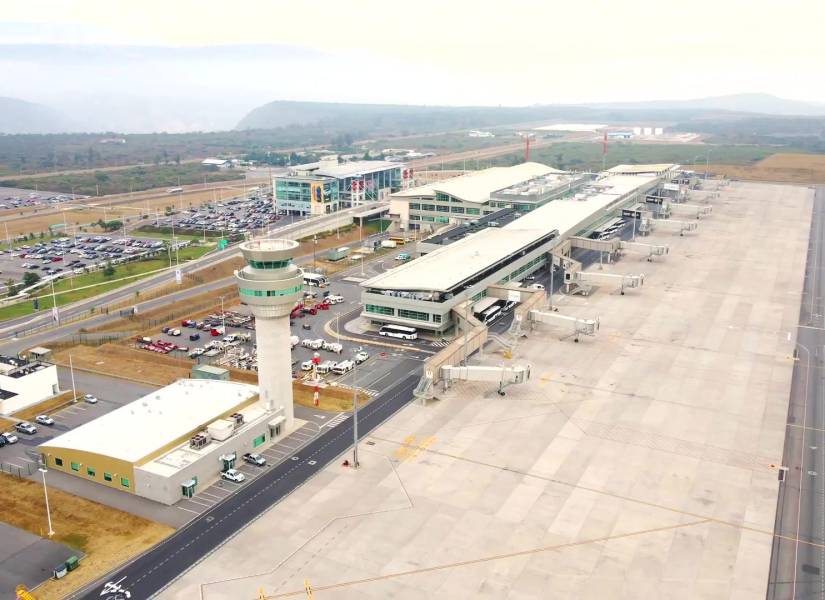 Imagen del aeropuerto internacional Mariscal Sucre de Quito.
