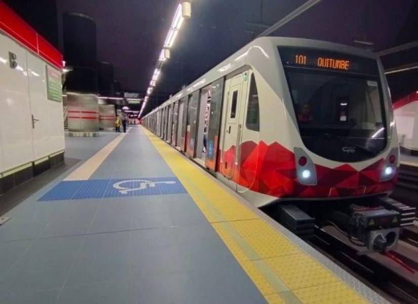 El Metro de Quito cuenta con 18 trenes que se movilizarán a lo largo de la ciudad.