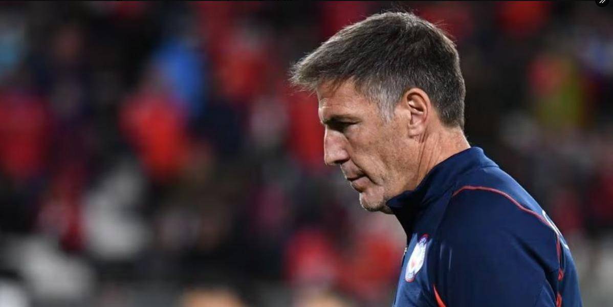 Berizzo renuncia a su cargo como director técnico de Chile a vísperas de su partido contra Ecuador