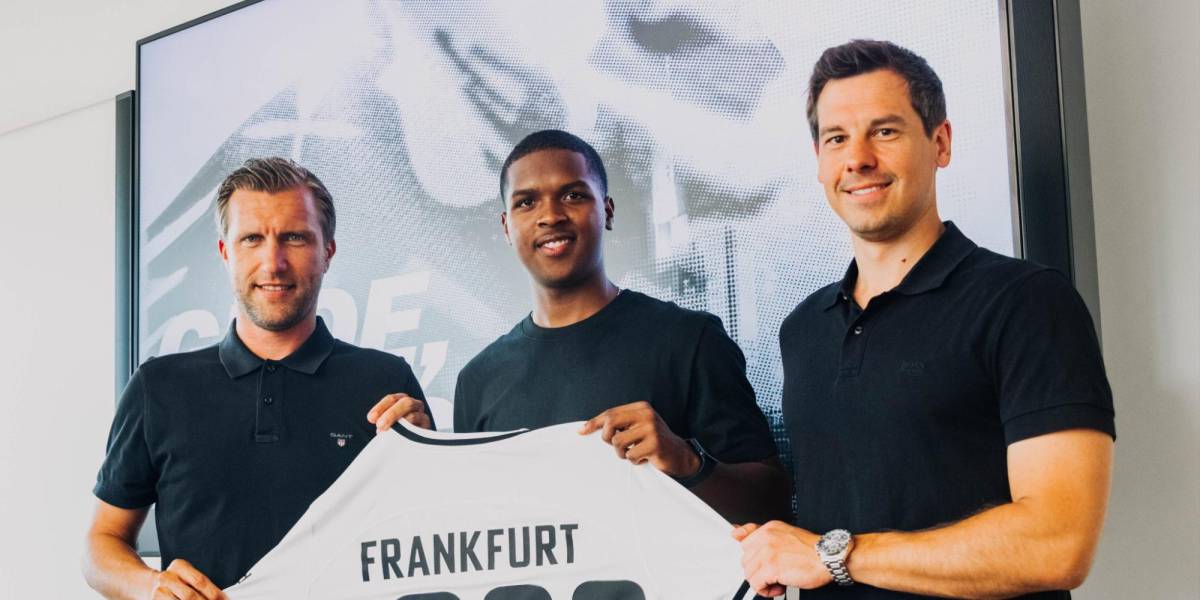 El joven ecuatoriano Davis Bautista es nuevo jugador del Eintracht Frankfurt