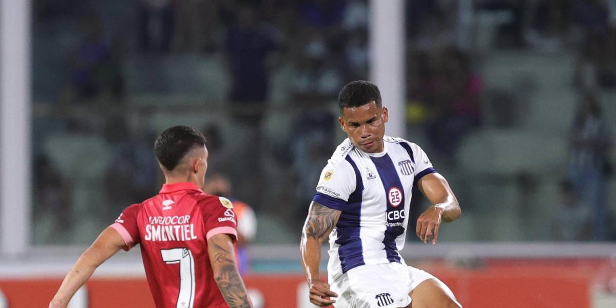 Copa Libertadores: un jugador de Talleres no viajó a Ecuador por no tener visa
