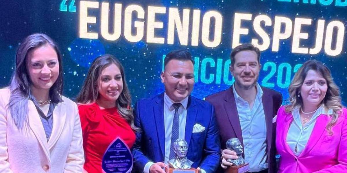 Ecuavisa obtiene tres premios en concurso de periodismo Eugenio Espejo de la UNP