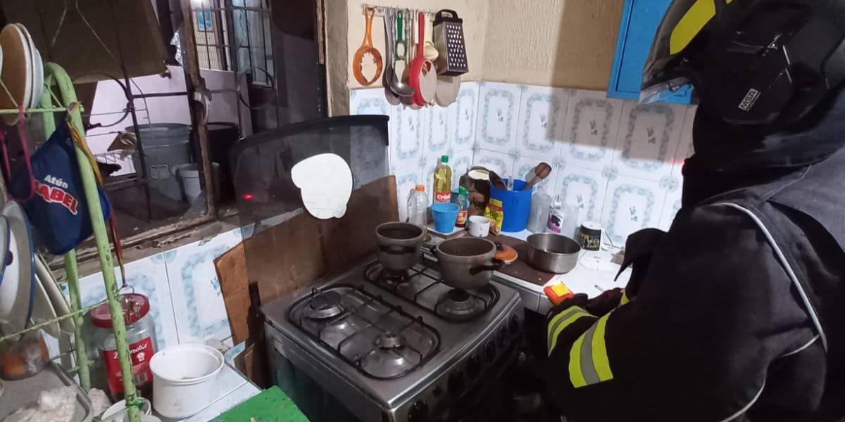 Quito: una deflagración por acumulación de gas doméstico dejó una persona herida en Guamaní