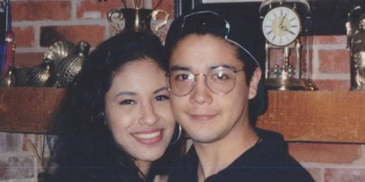 Viudo de Selena Quintanilla le dedica emotivo tributo a 29 años de su muerte