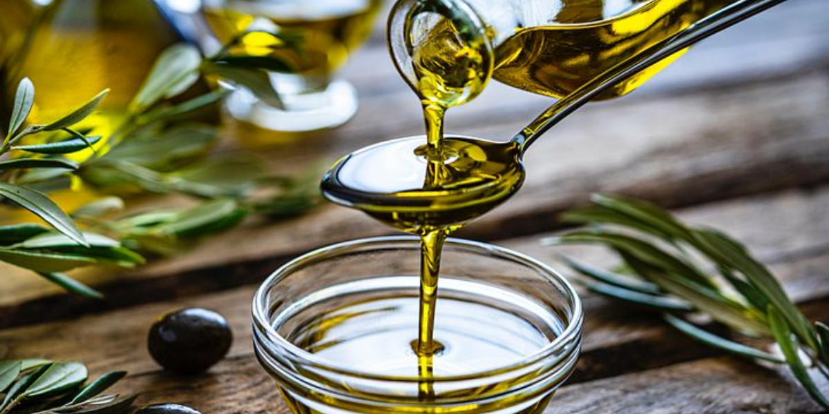 Los cinco beneficios de consumir aceite de oliva en ayunas
