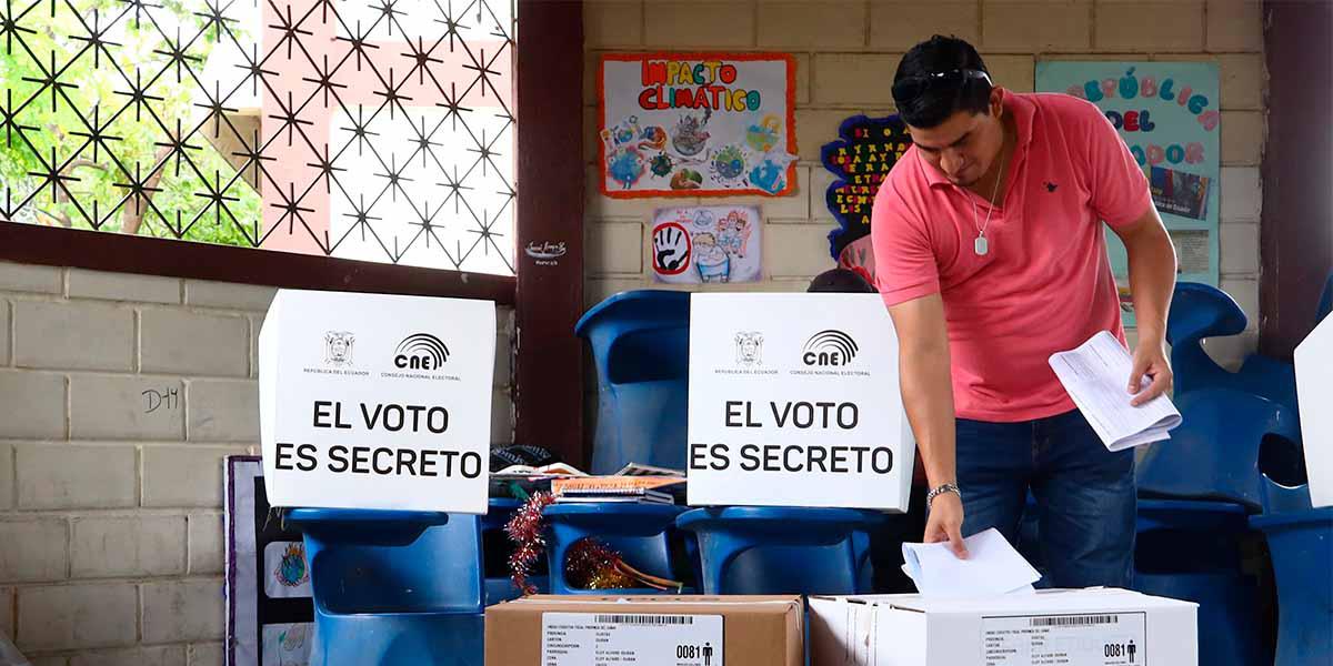 Elecciones Ecuador 2023: ¿es posible cambiarse de domicilio electoral?