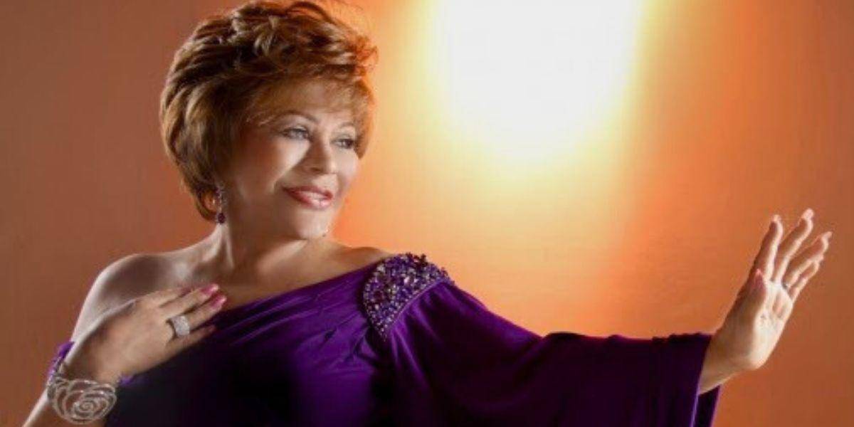 La cantante ecuatoriana Hilda Murillo sufrió una decaída de salud en medio de show: ¿Qué ocurre con su salud?