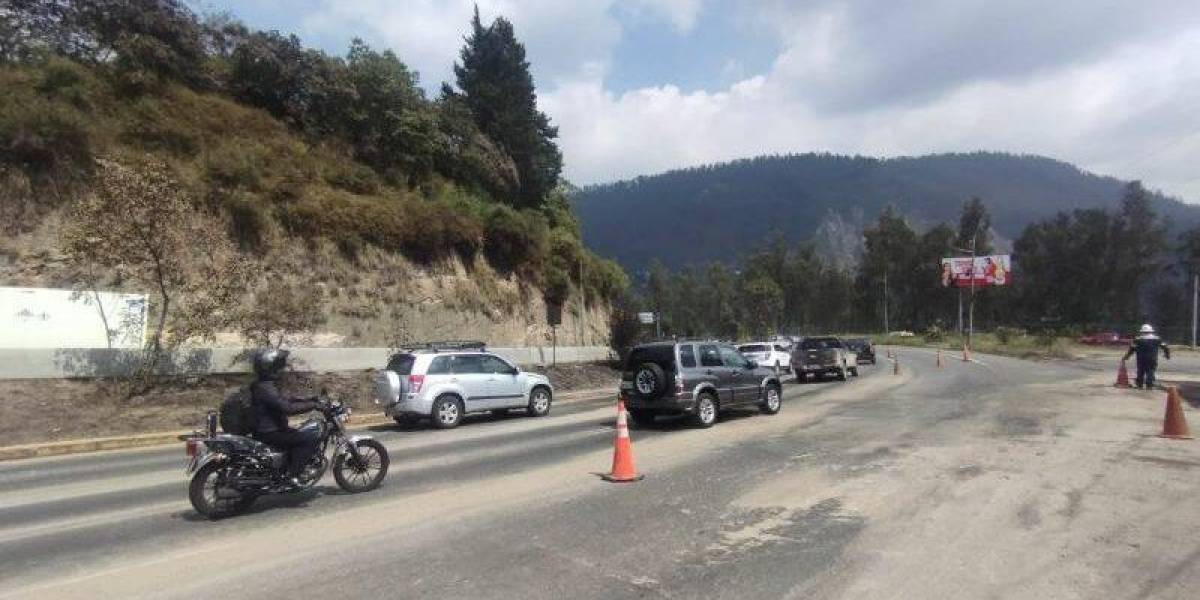 Quito: la avenida Simón Bolívar se cierra hasta las 03:00 del 27 de marzo por reparaciones de capa asfáltica