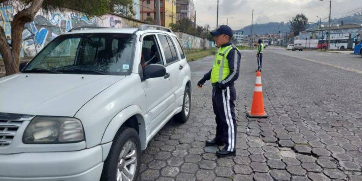 Quito: ¿cuál es la infracción de tránsito que más cometen los conductores?