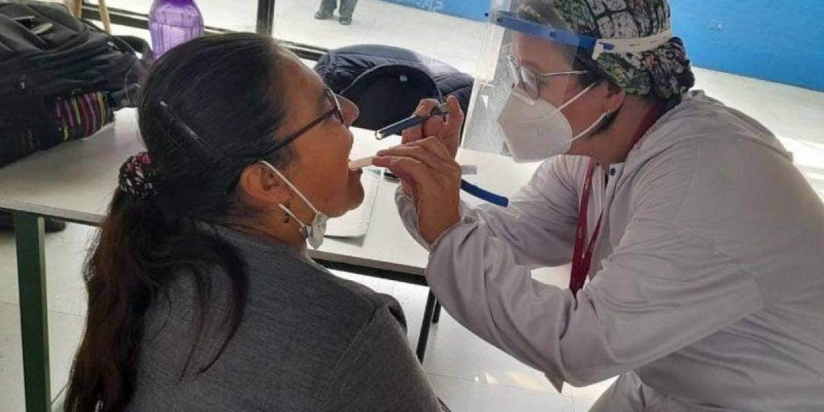 Quito: estos son los puntos de valoración de síntomas respiratorios y tomas de muestras para el 24 y 25 de mayo