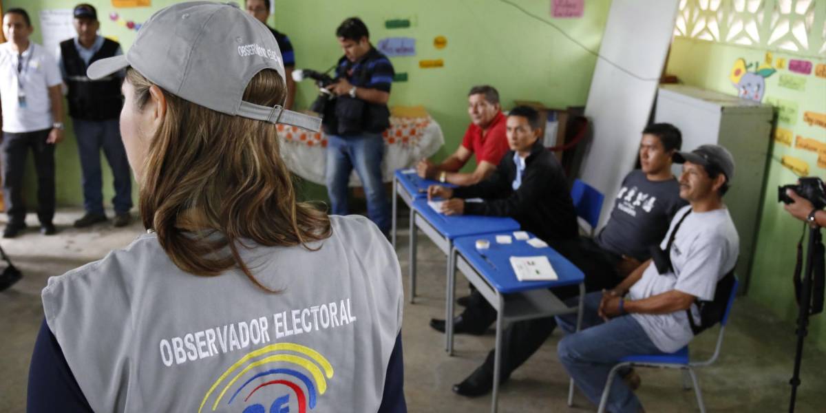 Elecciones Ecuador 2023: no todas las organizaciones políticas tienen capacidad de control del voto en las urnas