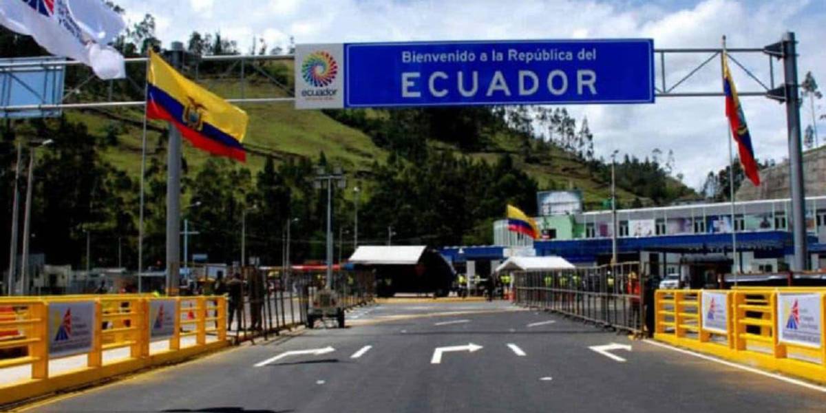 Ecuador y Colombia reabrirán su frontera en diciembre con vacunación