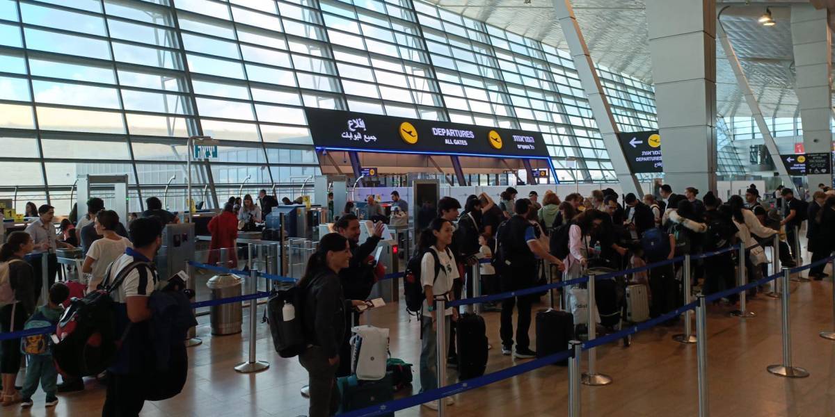 El vuelo humanitario para repatriar ecuatorianos partió desde Israel