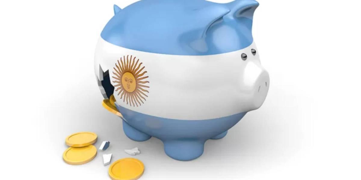 Por qué en Argentina muchos consideran una mejor inversión consumir su dinero que guardarlo