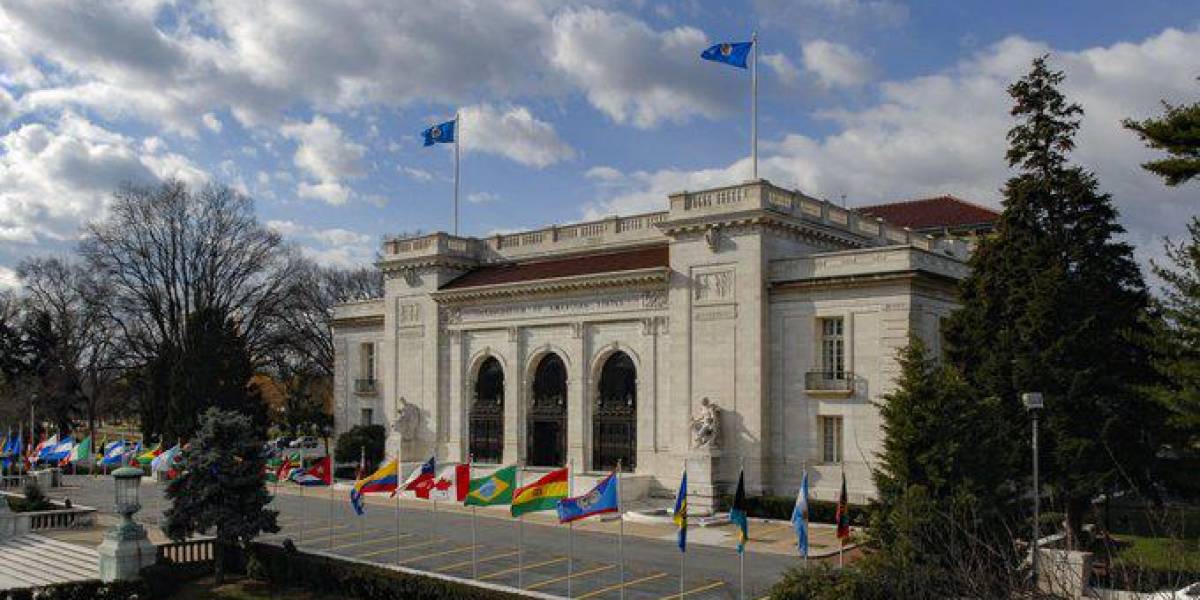 OEA rechaza la irrupción en la Embajada de México y pide diálogo urgente