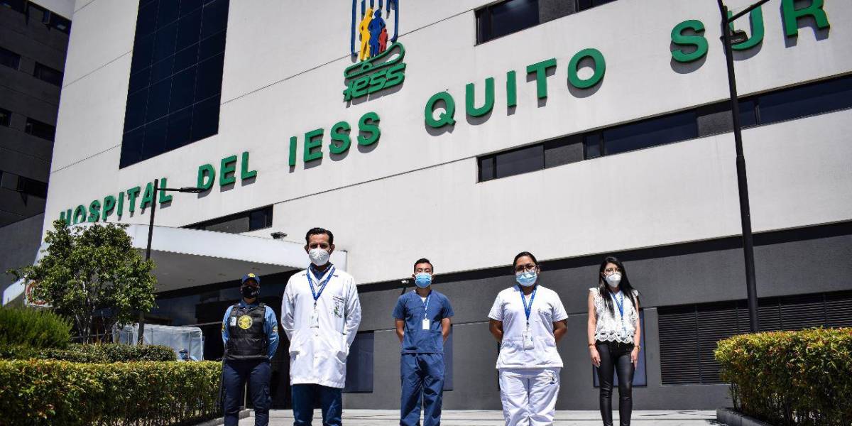 El Hospital IESS Quito Sur abre convocatoria para 141 médicos de varias especialidades