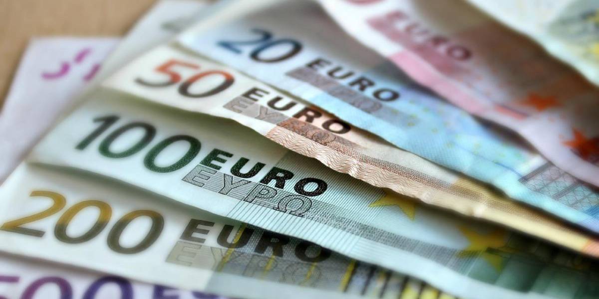 El euro cae por debajo de los 1,0850 dólares este 1 de septiembre