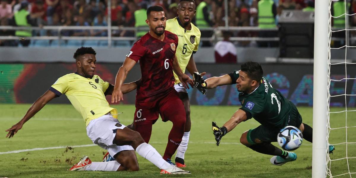 Eliminatorias: ¿Por qué el VAR anuló el gol de Ecuador ante Venezuela?
