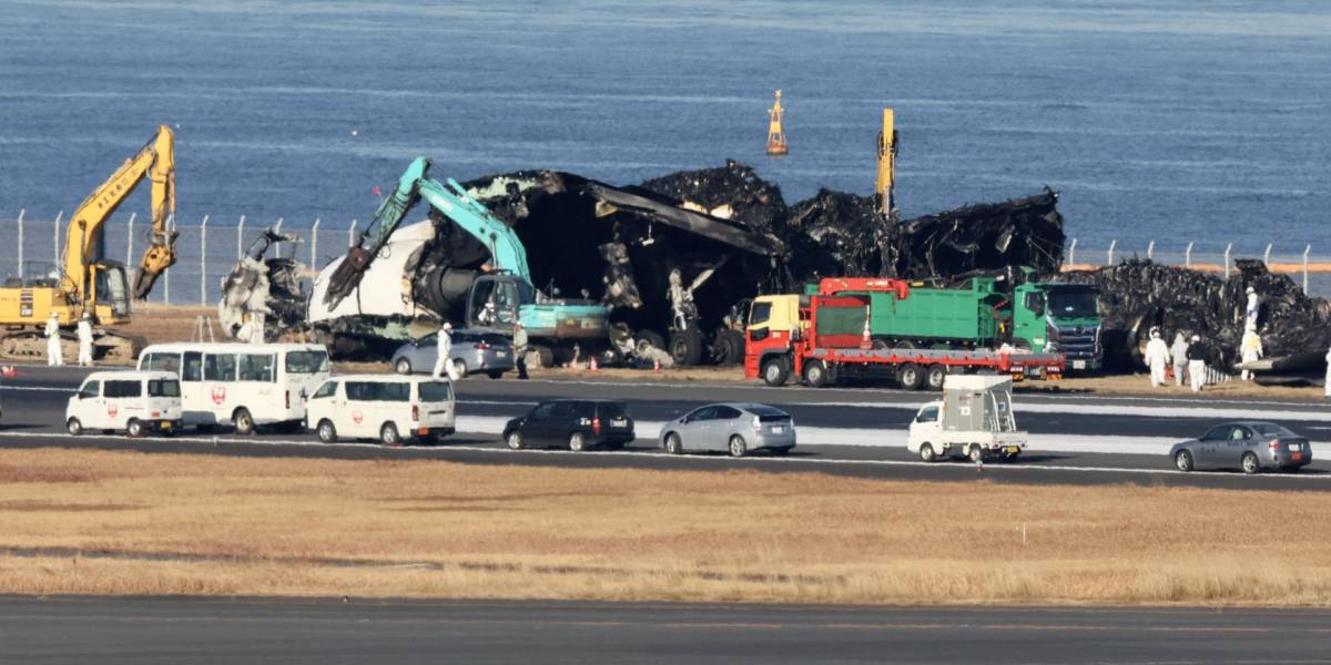 Más de 400 nuevos vuelos se cancelan tras accidente en el aeropuerto de Tokio