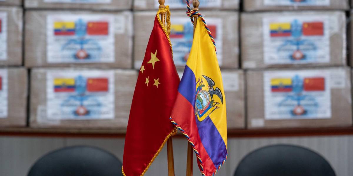 Exministros de Comercio Exterior y Producción de Correa, Moreno y Lasso piden a la Asamblea Nacional aprobar el Tratado de Libre Comercio con China