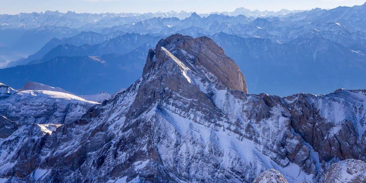 Suiza: los restos de un montañista fallecido en los Alpes en 1986 fueron hallados