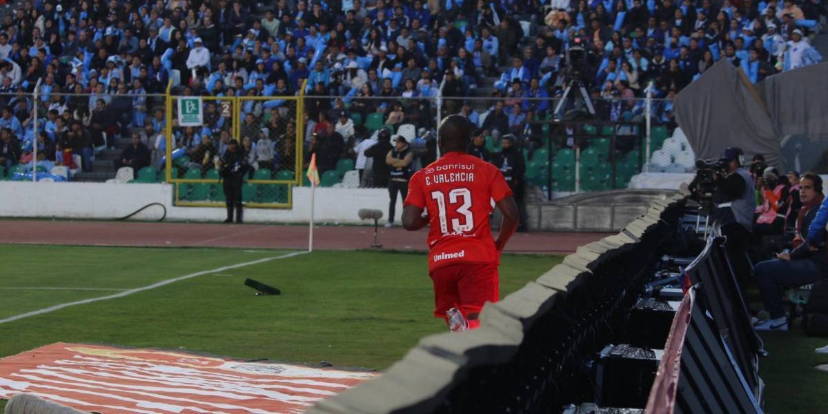 Enner Valencia anota su segundo gol en Copa Libertadores con el Inter de Porto Alegre