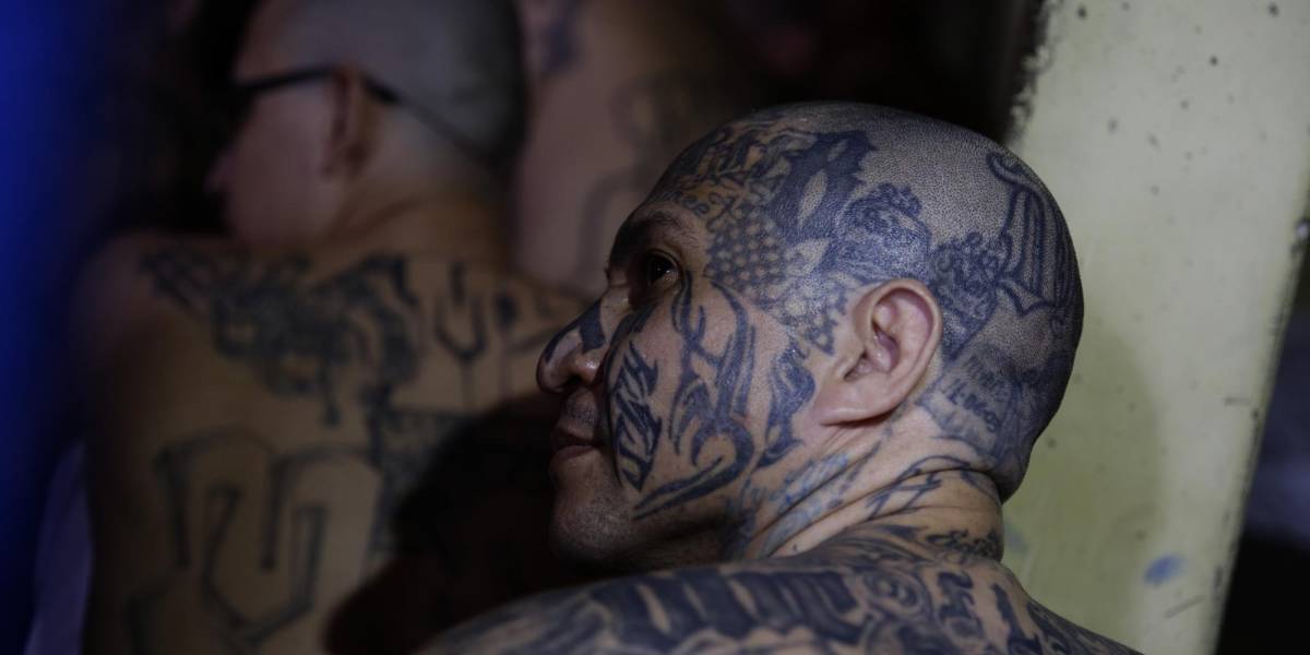 El Salvador aprueba el aumento de penas para líderes de pandillas y procesos de estructura delictiva