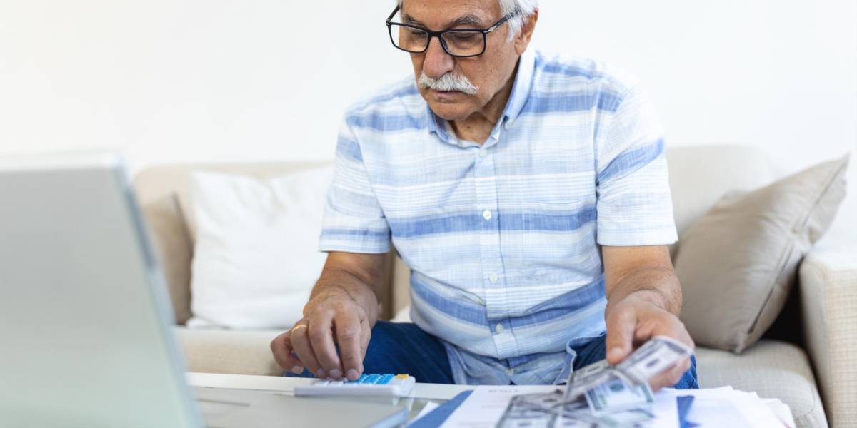 Los adultos mayores registrados como cargas familiares sí pueden acceder a la devolución del IVA